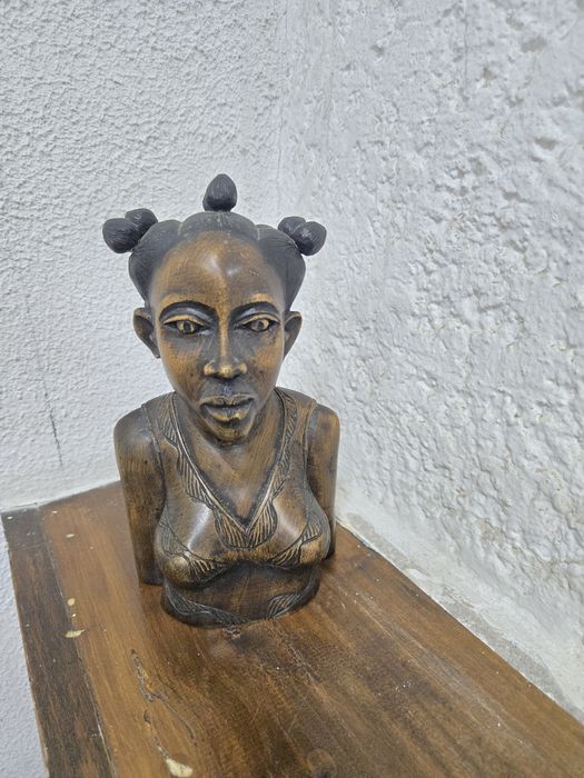 Estatuetas africanas