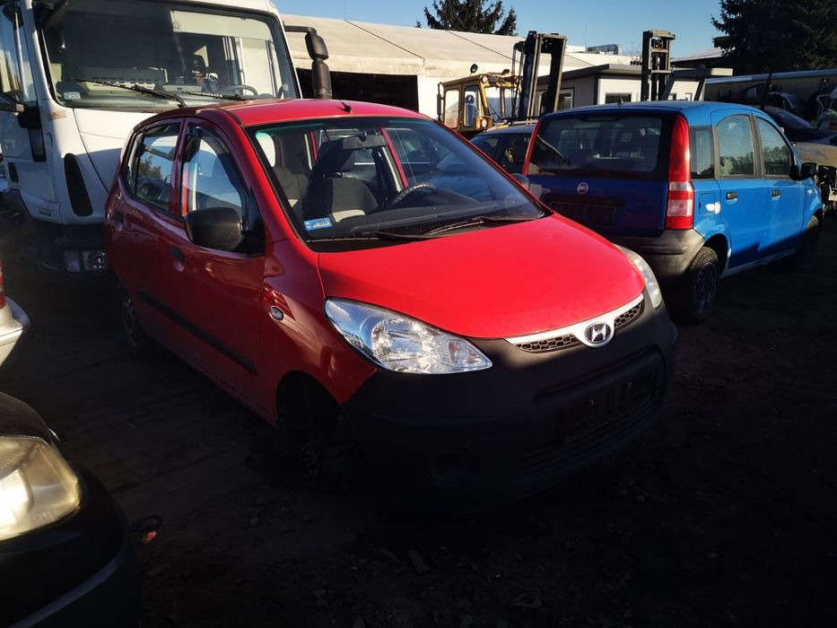 Zderzak maska błotnik klapa bagażnika Hyundai i10