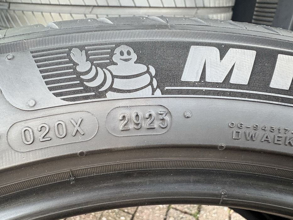 245/45 R19 i 275/40 R19 105Y Michelin ePrimacy art.(2436)