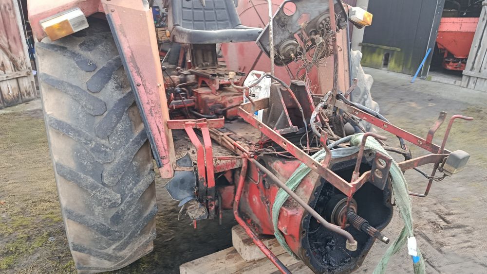 International 844 na części dokumenty 75 rok