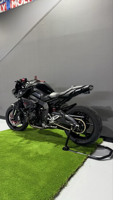 YAMAHA MT-10 2017