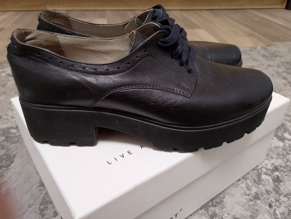 Туфлі жіночі шкіряні (дербі)