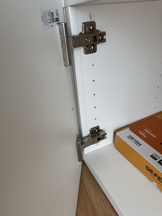 Móveis de TV IKEA Besta 2 portas