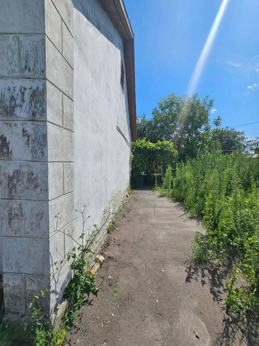 Продам будинок на Старому Місті, біля молочного магазину