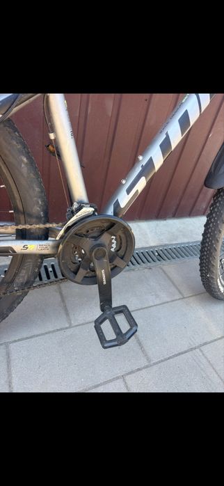 rower storm rama rozmiar L 15”