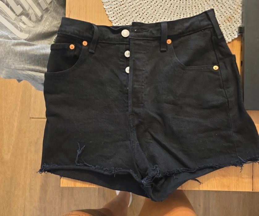Spodenki levis rozmiar S /M