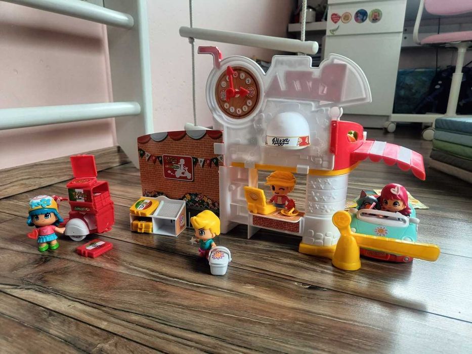 Laleczki Piny Pon Pizzeria skuter auto lalki zestaw pinypon pony