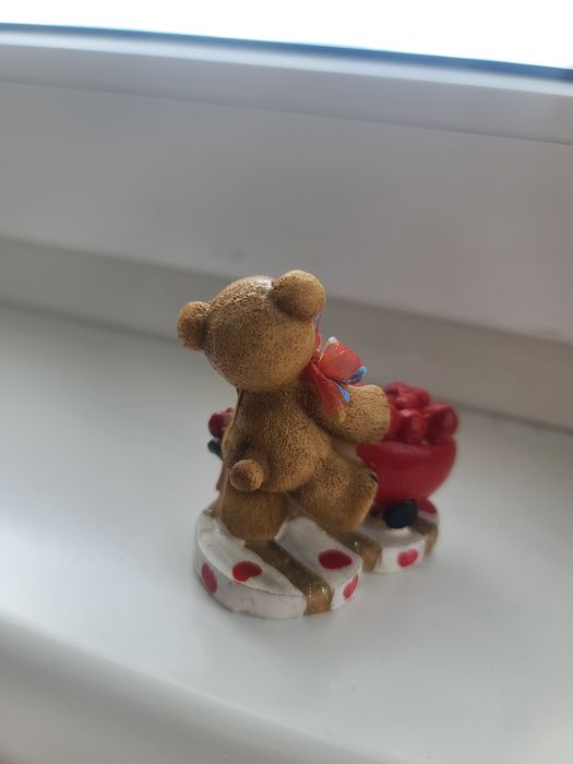 Декор фігурка ведмедик червоне серце