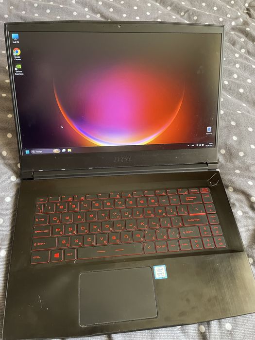 Тонкий ігровий ноутбук MSI GF63 Thin (i5 / GTX 1050 / 8GB / 256GB NVMe + 1TB SSD)