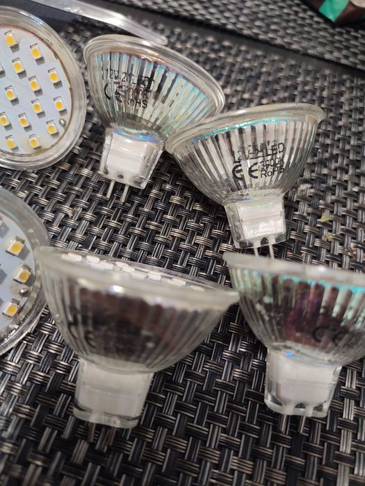 Lâmpada E14 casquilho fino