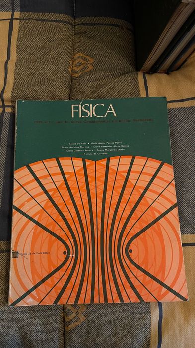 Physics Textbook, 1st Year of the Secondary Education Complementary Course
