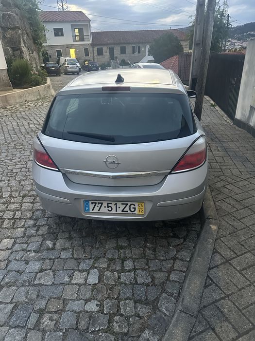 Opel Astra — fotografia 3