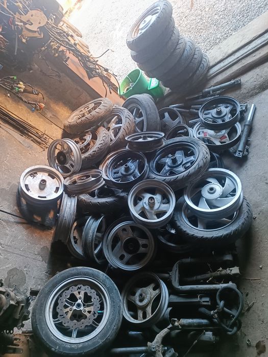 Диск на скутер Honda dio tact lead Suzuki lets  1 2 new address v 125 zz inch up Sport 110  Yamaha jog Sa 16 zr sa 36 sa 39 sa vino sa 37 vino 3jk