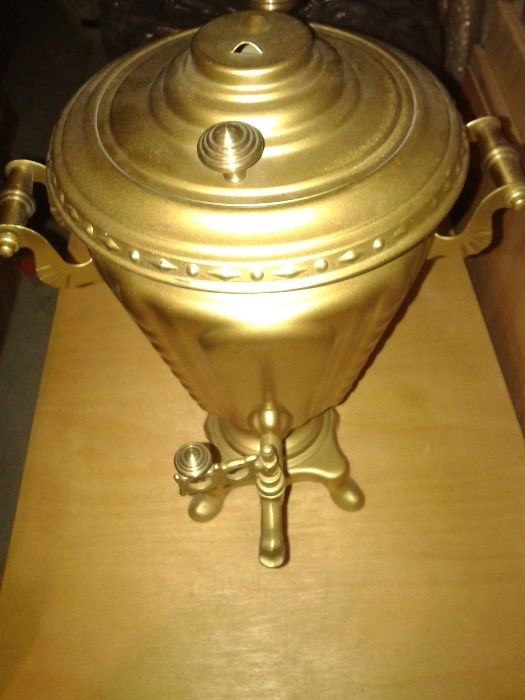 Samowar ozdobny rosyjski