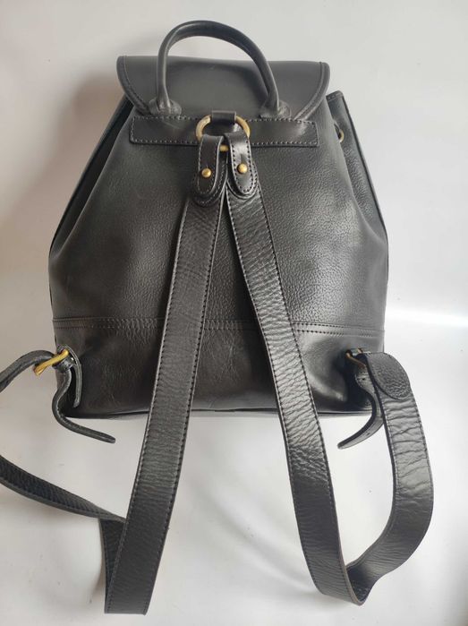 - Skórzany plecak A4 - unisex