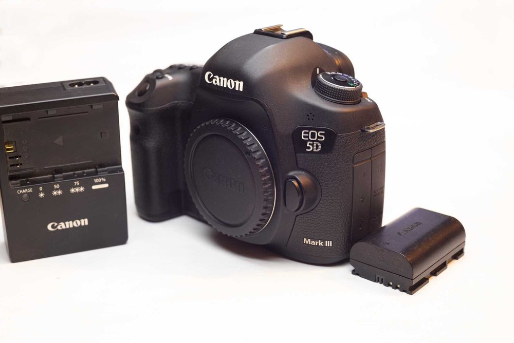 Canon 5D Mark 3 купити фотоапарат в Україні - Ціна на OLX.ua