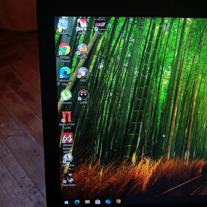 ноутбук Dell latitude 5590 + блок живлення