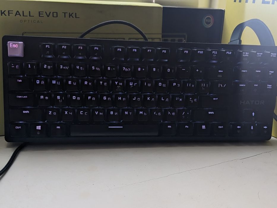 Hator Rockall evo tkl