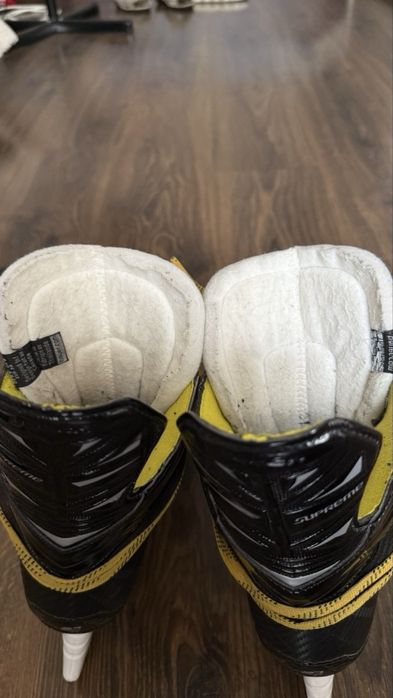 Хоккейные коньки BAUER