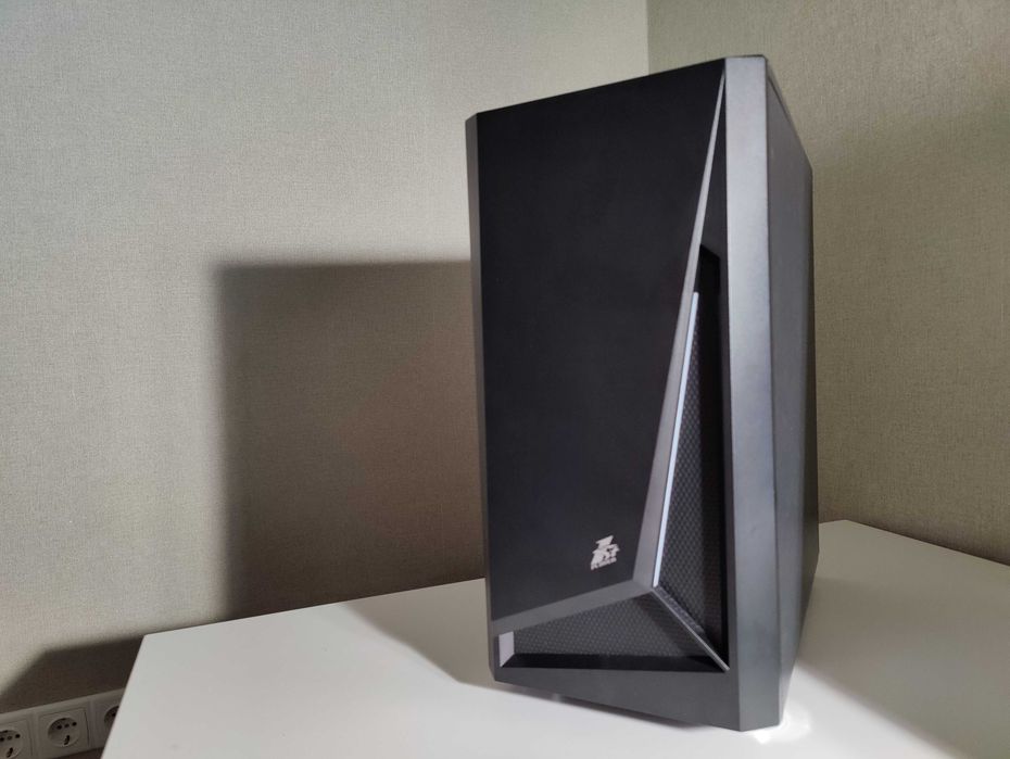 Продам потужний пк для роботи/навчання/ігор - i3-10105F/RX580/16 Gb