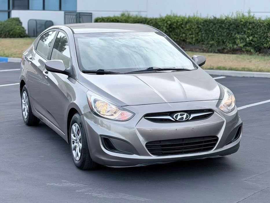 Hyundai Accent      2015