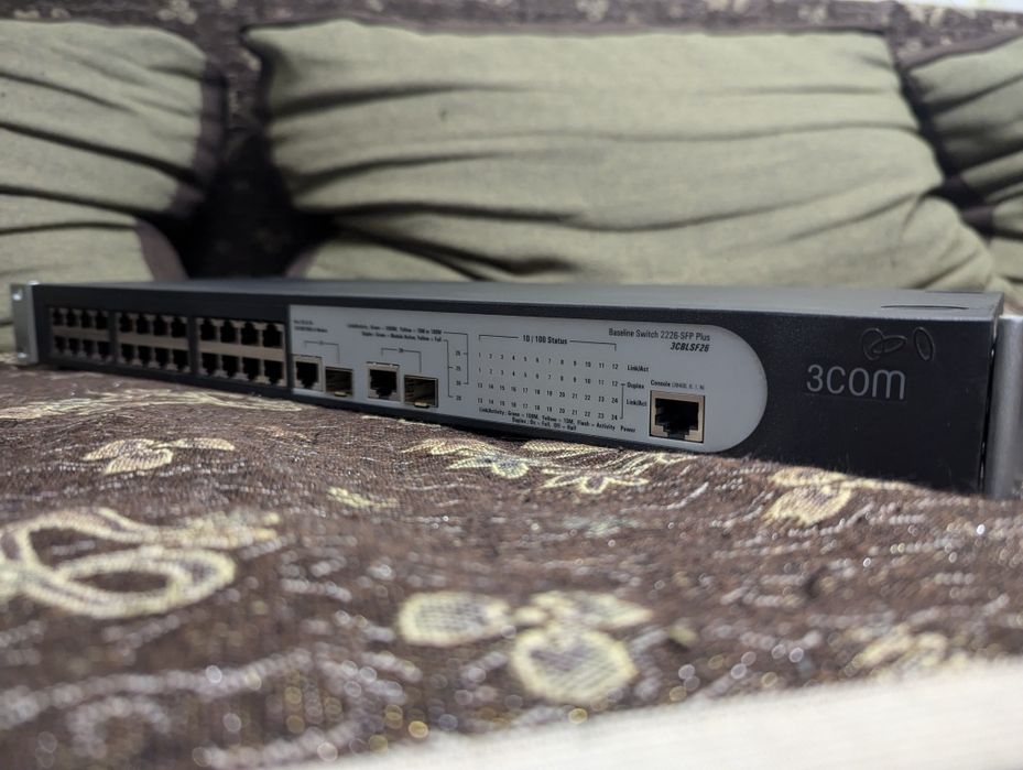 Коммутатор 3соm baseline switch 2226 SFP Plus
