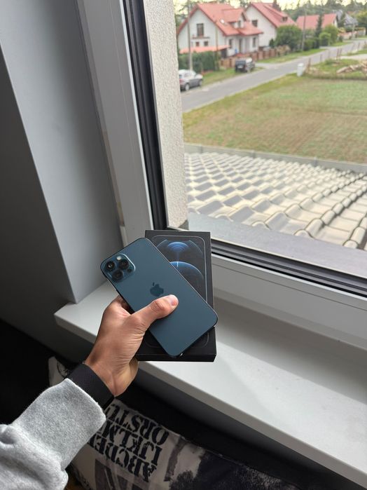 IPhone 12 Pro Max 128gb--stan jak nowy