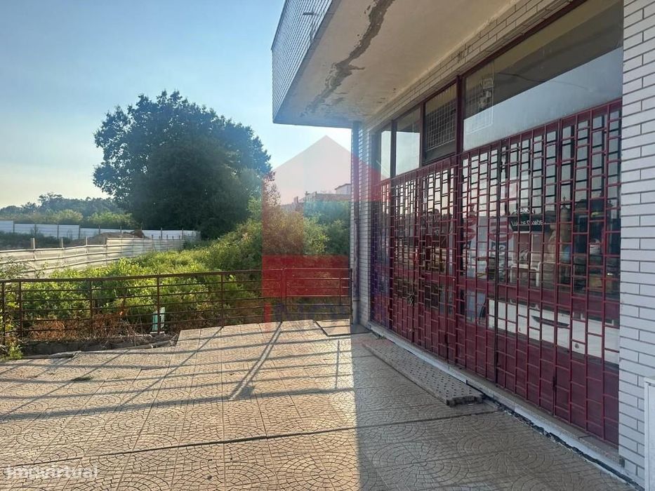 Shop, Vila Verde