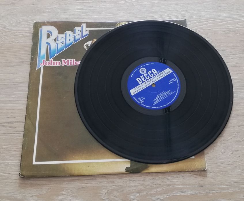 John Miles : rebel   LP