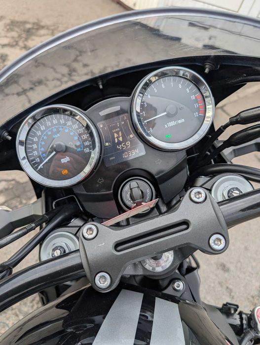 Мотоцикл Kawasaki Z 900 RS Cafe ABS TCS MoToBaZa