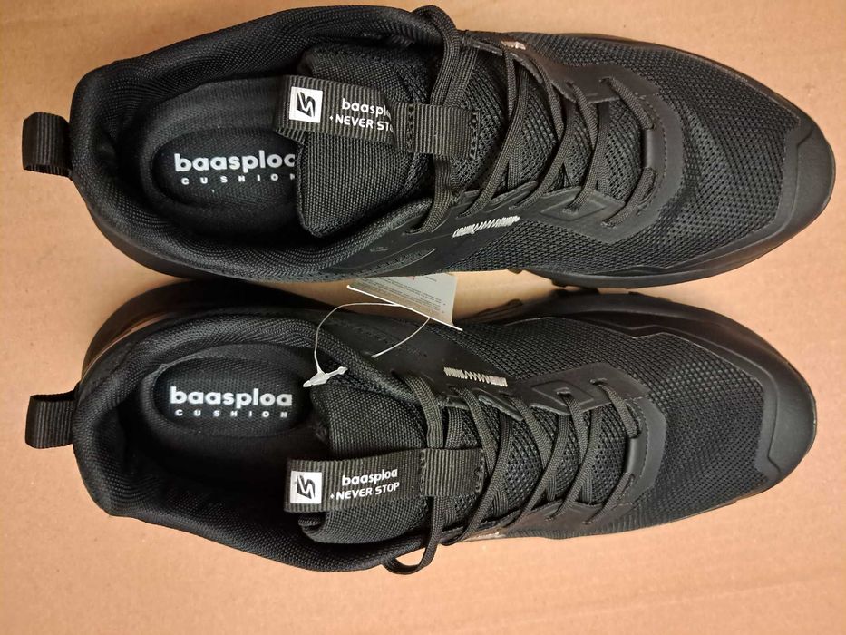 Кроссовки Baas  оригинал размер 45 стелька 30см