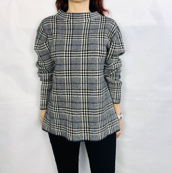 Sweter w kratę z golfem XL 42