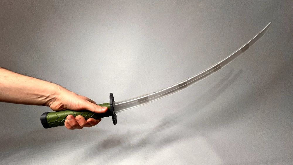 Катана надрукована на принтері.