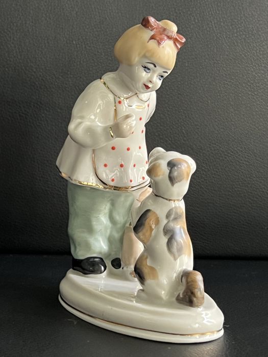 Статуэтка СССР Девочка с собачкой А ну-ка отними ЗХК Полоне 50-е СССР