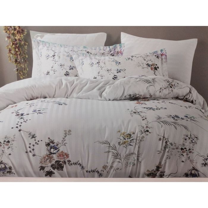 Постельное белье Maison D'or - делюкссатин