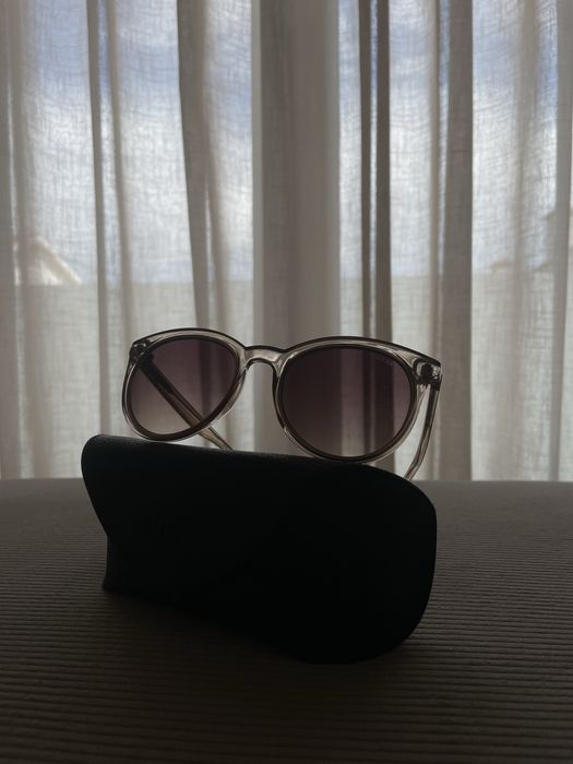 Óculos de Sol Guess GU7466 57F – NOVOS