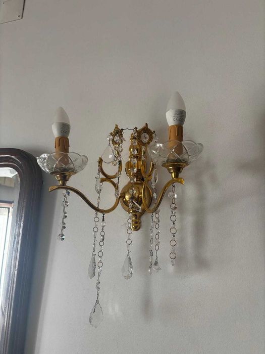 Candeeiro e dois apliques em cristal