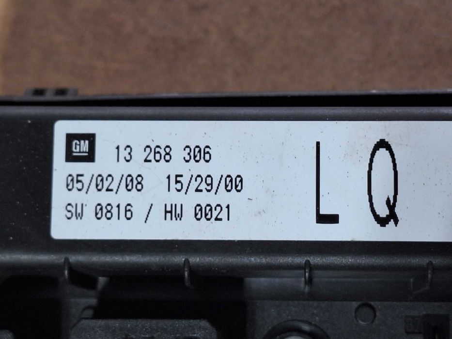 Opel zafira B, Astra H skrzynka bezpieczników, moduł 13268306LQ