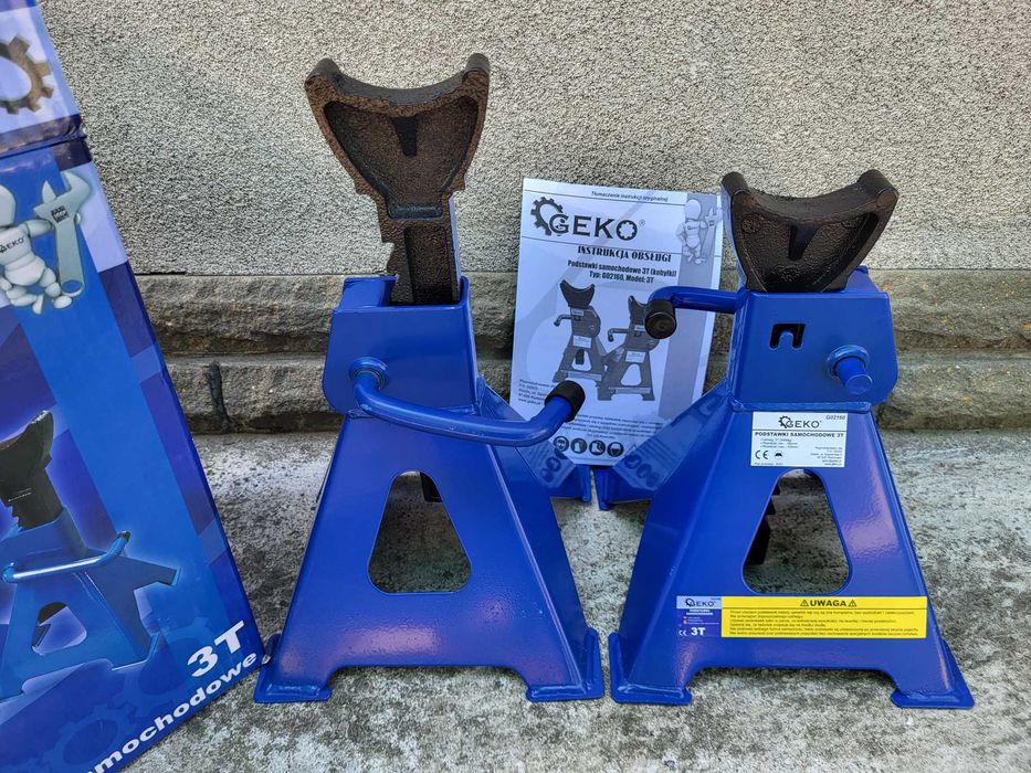 Подставки под машину 2 шт опоры козлы 3т GEKO G02160-G02158 2т.