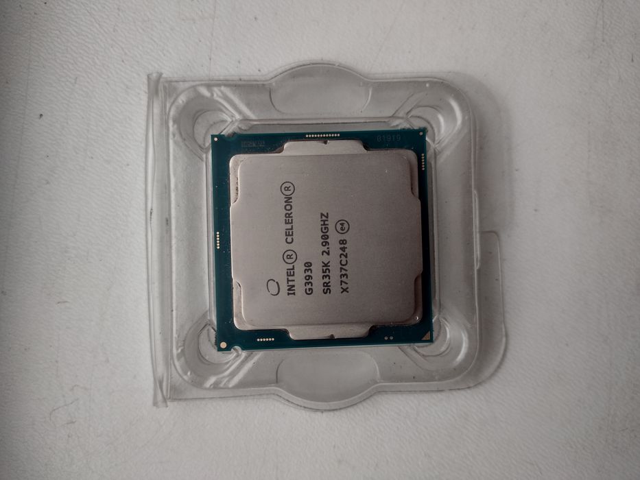 Процесор Celeron G3930