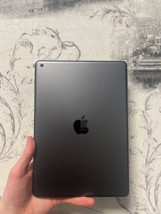 Ipad 7 32gb 88% акб
