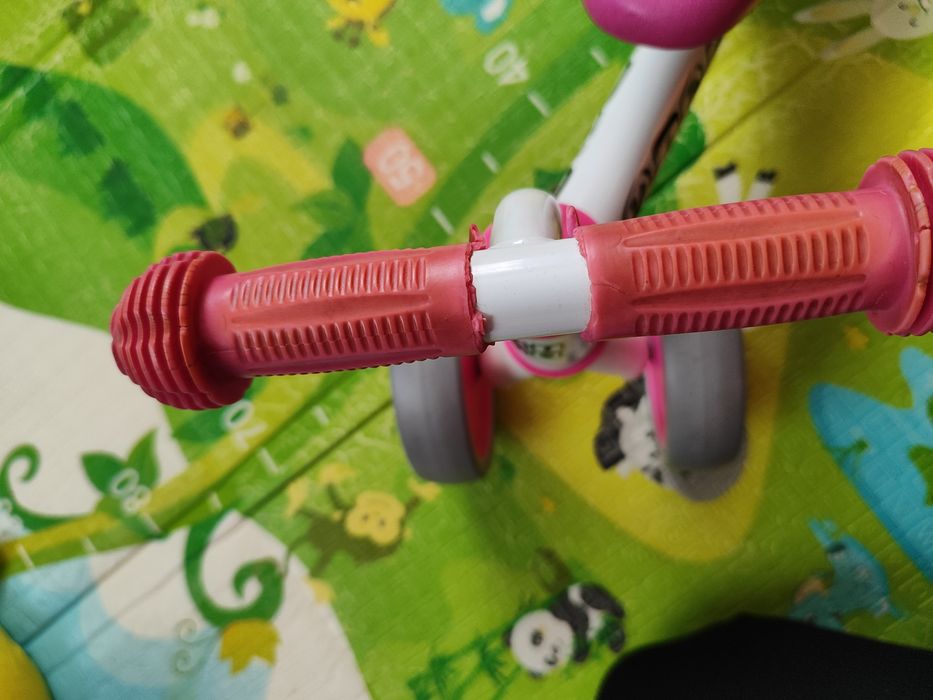 Продам дитячий біговелосипед на 1-3 роки