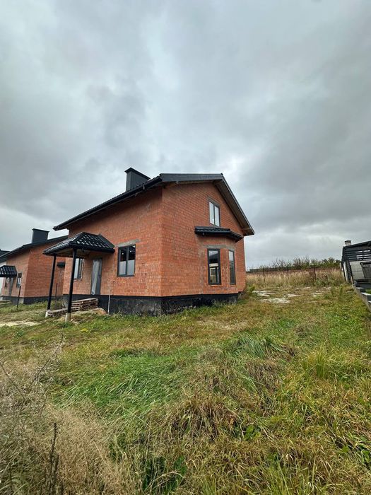 Продаж окремого будинку у Наварії
