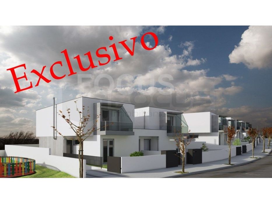 Lote de Terreno Oliveirinha