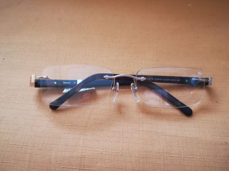 Fielmann Titanium  142 col 349 oprawki bezramkowe