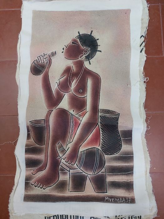 Telas pintadas à mão por artista africano