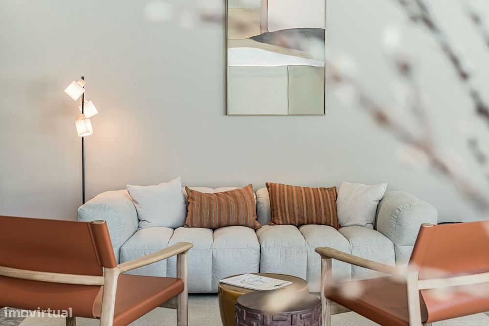Moradia T5 com piscina, jardim e garagem em Birre, Cascais
