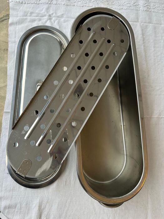 Panela de peixe em inox