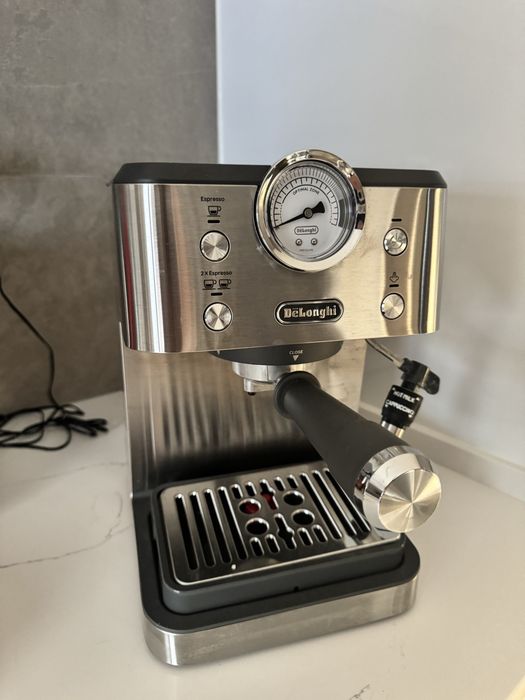 Maquina de cafe delonghi