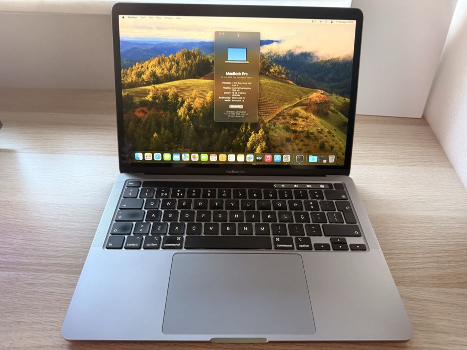 Macbook Pro 13 Inch 2020